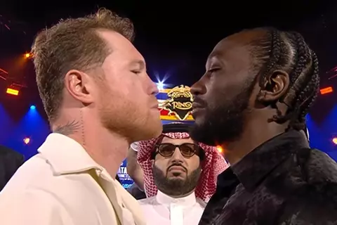 الإعلان عن موعد طرح تذاكر "نزال القرن" بين كانيلو وكروفورد